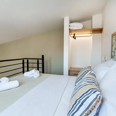 Strada - Micro Appartamento *