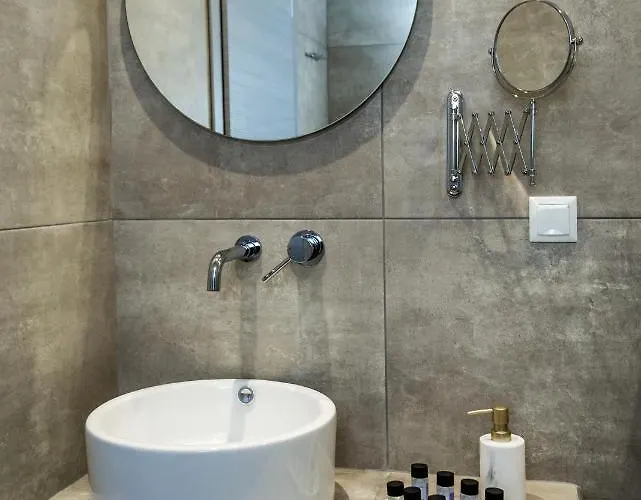 Strada * 利迈纳里亚