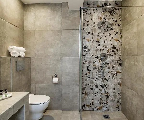 Strada * 利迈纳里亚