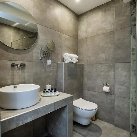 Strada - Micro * 利迈纳里亚